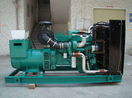 桃江1100kw康明斯柴油发电机组图片 桃江1100kw康明斯柴油发电机组图片